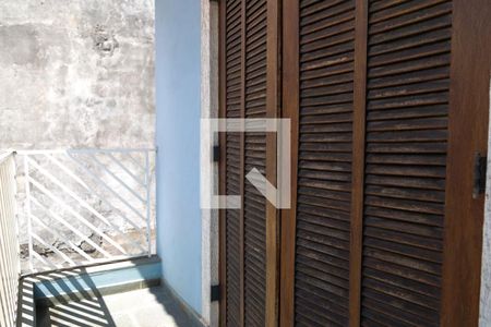 Casa à venda com 191m², 3 quartos e 5 vagasVaranda