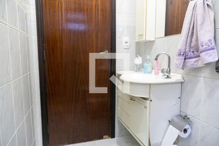 Casa à venda com 191m², 3 quartos e 5 vagasBanheiro de serviço