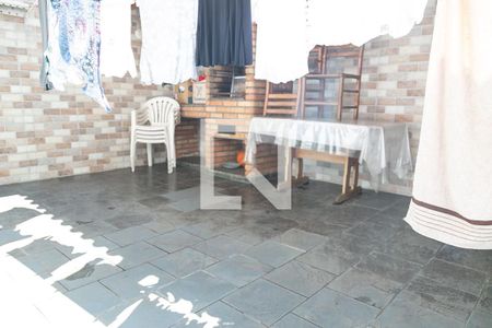 Casa à venda com 191m², 3 quartos e 5 vagasQuintal