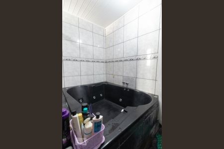 Casa à venda com 111m², 3 quartos e 1 vagaBanheiro da Suíte 1