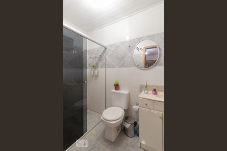 Casa à venda com 111m², 3 quartos e 1 vagaBanheiro da Suíte 2