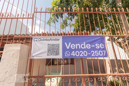 Casa à venda com 111m², 3 quartos e 1 vagaFachada