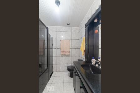 Casa à venda com 111m², 3 quartos e 1 vagaBanheiro da Suíte 1