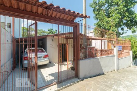 Casa à venda com 111m², 3 quartos e 1 vagaFachada