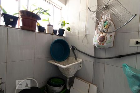 Apartamento à venda com 64m², 2 quartos e 1 vaga Apartamento à venda com 64m², 2 quartos e 1 vagaLavanderia