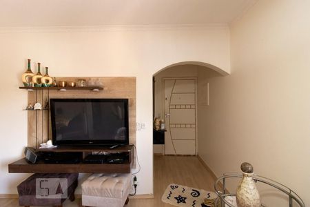 Sala de Estar / Entrada de apartamento à venda com 2 quartos, 64m² em Vila Bruna, São Paulo