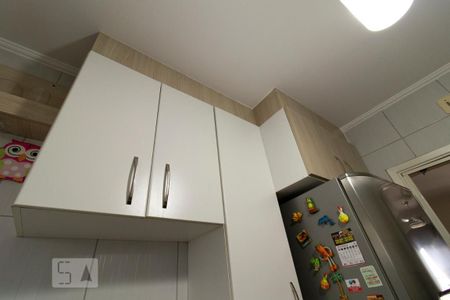 Apartamento à venda com 64m², 2 quartos e 1 vaga Apartamento à venda com 64m², 2 quartos e 1 vagaCozinha - Armários