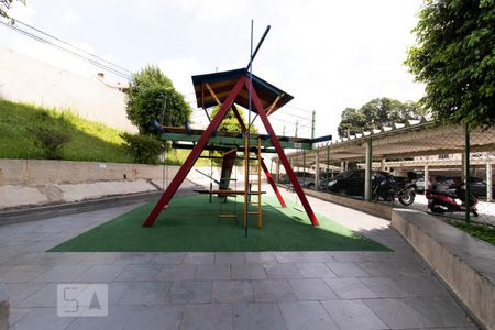 Apartamento à venda com 64m², 2 quartos e 1 vaga Apartamento à venda com 64m², 2 quartos e 1 vagaÁrea Comum - Playground