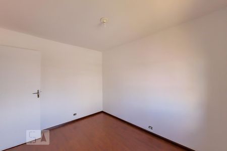 Quarto 2 de apartamento para alugar com 2 quartos, 57m² em Jardim Gopouva, Guarulhos