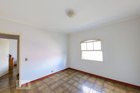 Quarto 2 de apartamento para alugar com 2 quartos, 57m² em Jardim Gopouva, Guarulhos