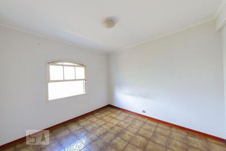 Quarto 2 de apartamento para alugar com 2 quartos, 57m² em Jardim Gopouva, Guarulhos