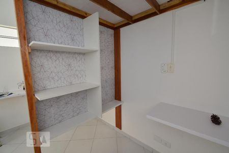 Closet de apartamento para alugar com 1 quarto, 20m² em Parque Flamengo, Guarulhos