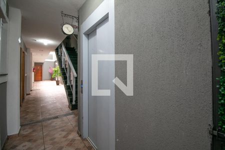 Apartamento à venda com 50m², 1 quarto e sem vagaElevador