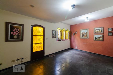 Sala de casa para alugar com 3 quartos, 150m² em Vila Tolstoi, São Paulo