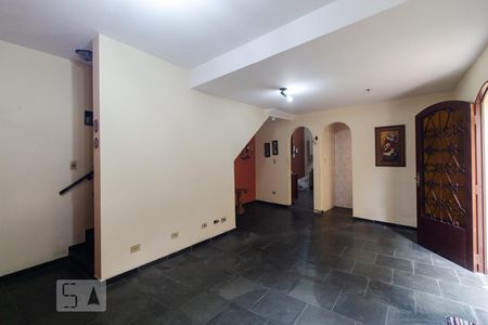 Sala de casa para alugar com 3 quartos, 150m² em Vila Tolstoi, São Paulo