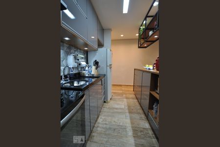 Apartamento à venda com 93m², 2 quartos e 2 vagasCozinha