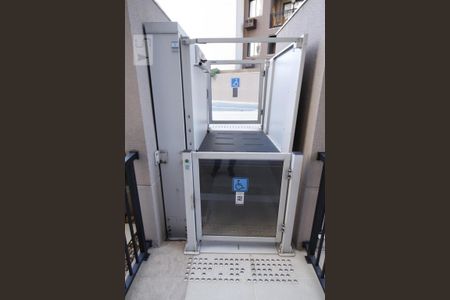 Apartamento para alugar com 58m², 2 quartos e 1 vagaAcesso Acessibilidade da Piscina