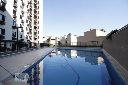 Apartamento para alugar com 58m², 2 quartos e 1 vagaÁrea comum - Piscina
