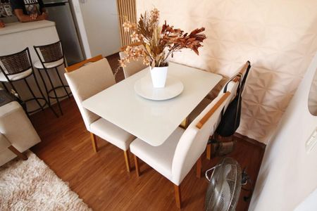 Mesa da Sala de apartamento para alugar com 2 quartos, 58m² em Piedade, Rio de Janeiro