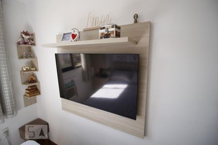 Apartamento para alugar com 58m², 2 quartos e 1 vagaTelevisão