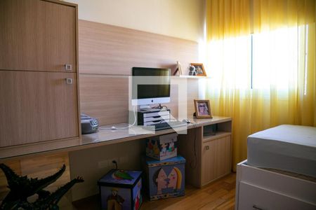 Casa à venda com 400m², 3 quartos e 4 vagas Casa à venda com 400m², 3 quartos e 4 vagasSuíte 2