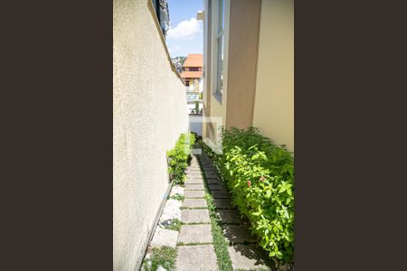 Casa à venda com 400m², 3 quartos e 4 vagas Casa à venda com 400m², 3 quartos e 4 vagasQuintal