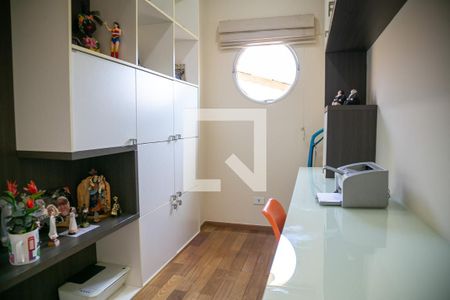 Casa à venda com 400m², 3 quartos e 4 vagas Casa à venda com 400m², 3 quartos e 4 vagasQuarto reversível