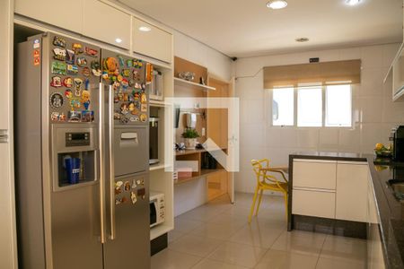 Casa à venda com 400m², 3 quartos e 4 vagas Casa à venda com 400m², 3 quartos e 4 vagasCozinha