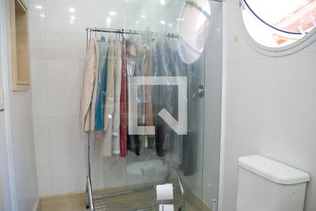 Casa à venda com 400m², 3 quartos e 4 vagas Casa à venda com 400m², 3 quartos e 4 vagasBanheiro da suíte 2