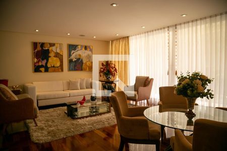 Sala de casa à venda com 3 quartos, 400m² em Parque Renato Maia, Guarulhos