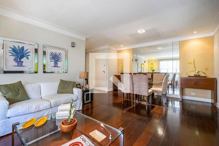 Apartamento para alugar com 117m², 2 quartos e 1 vaga Apartamento para alugar com 117m², 2 quartos e 1 vagaSala