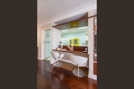 Apartamento para alugar com 117m², 2 quartos e 1 vaga Apartamento para alugar com 117m², 2 quartos e 1 vagaCozinha