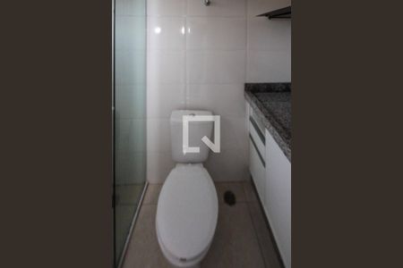 Studio para alugar com 32m², 1 quarto e sem vaga Studio para alugar com 32m², 1 quarto e sem vagaBanheiro