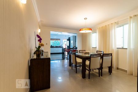 Sala de jantar  de casa à venda com 3 quartos, 297m² em Vila Paulistania, São Paulo