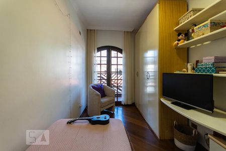 Casa à venda com 297m², 3 quartos e 2 vagas Casa à venda com 297m², 3 quartos e 2 vagasQuarto 3