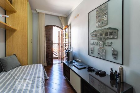 Casa à venda com 297m², 3 quartos e 2 vagas Casa à venda com 297m², 3 quartos e 2 vagasQuarto 2