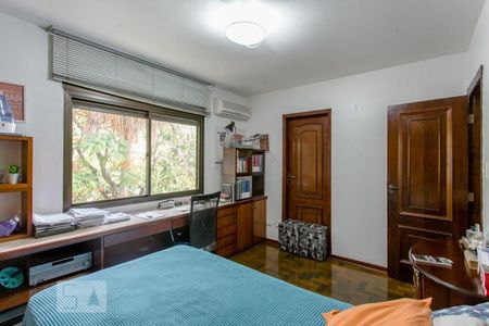 Casa à venda com 456m², 4 quartos e 4 vagasQuarto