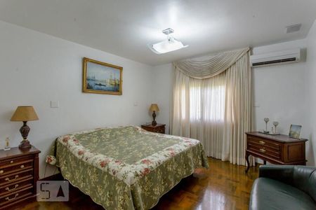 Casa à venda com 456m², 4 quartos e 4 vagasQuarto