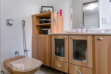 Casa à venda com 456m², 4 quartos e 4 vagasBanheiro