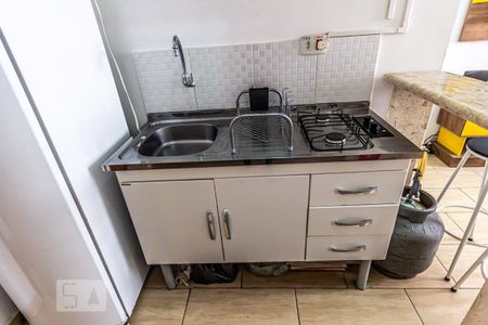 Cozinha de apartamento à venda com 1 quarto, 28m² em República, São Paulo