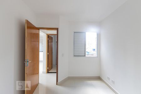 Quarto 1 de apartamento para alugar com 2 quartos, 43m² em Vila Invernada, São Paulo
