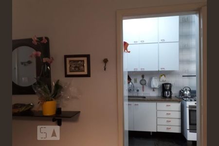 Casa à venda com 100m², 3 quartos e 1 vaga Casa à venda com 100m², 3 quartos e 1 vagaCozinha