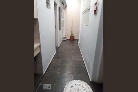 Corredor de casa à venda com 3 quartos, 100m² em Campo Belo, São Paulo