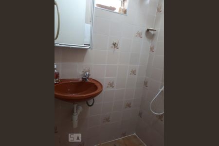 Casa à venda com 100m², 3 quartos e 1 vaga Casa à venda com 100m², 3 quartos e 1 vagaBanheiro