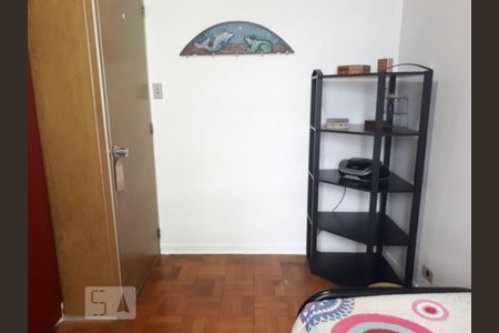 Casa à venda com 100m², 3 quartos e 1 vaga Casa à venda com 100m², 3 quartos e 1 vagaQuarto