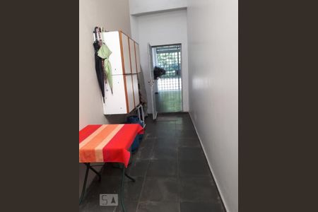 Corredor de casa à venda com 3 quartos, 100m² em Campo Belo, São Paulo