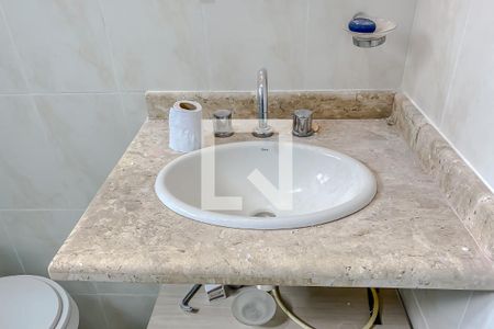 Apartamento à venda com 62m², 2 quartos e 1 vagaDetalhe Banheiro