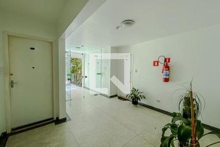 Apartamento à venda com 62m², 2 quartos e 1 vagaHall Social