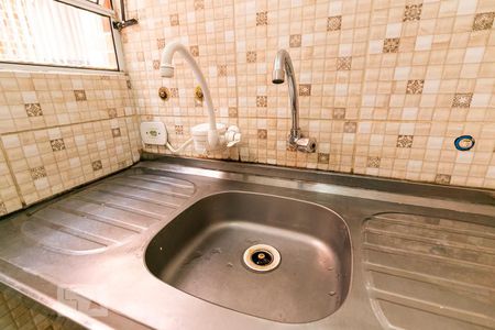 Casa para alugar com 70m², 2 quartos e sem vagaCozinha