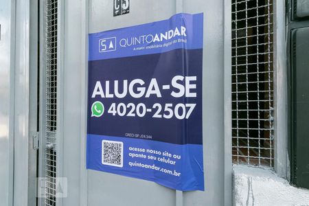 Casa para alugar com 70m², 2 quartos e sem vagaFachada - Plaquinha